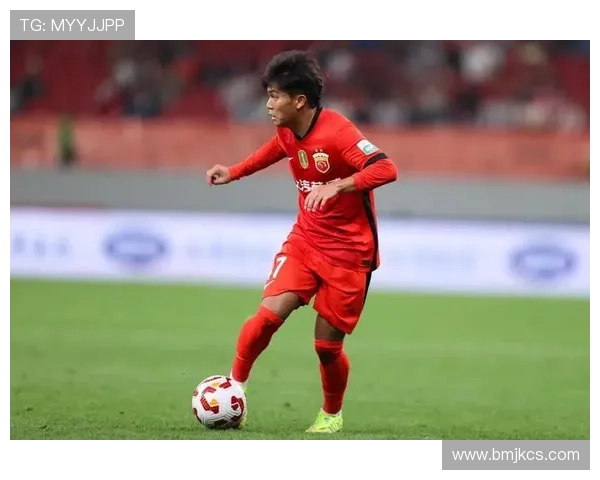 沪媒称申花三外援齐发薛庆浩把关